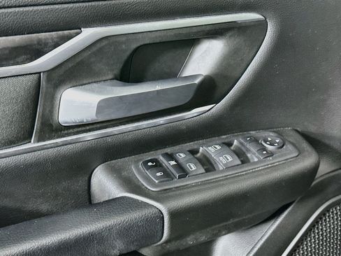 Used 2023 RAM 1500 Lone Star AWD/4WD image 15