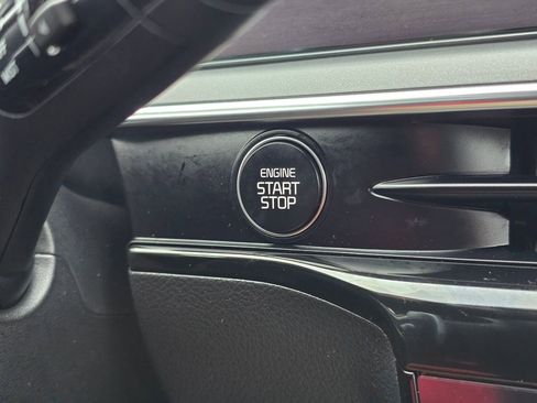 Used 2025 Kia K5 GT image 34