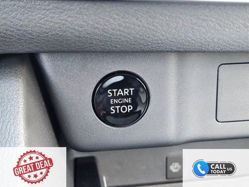 New 2025 Nissan Rogue SL w/ Tech Package image 31