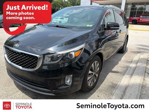 Used 2018 Kia Sedona SX FWD image 1