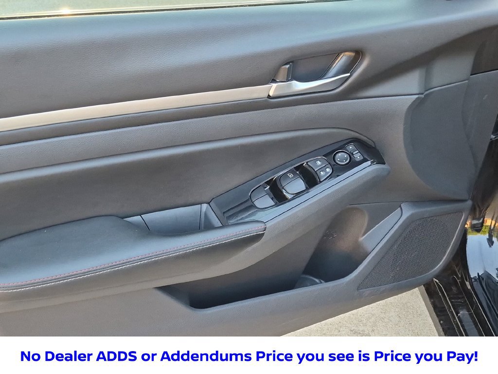 Certified 2025 Nissan Altima 2.5 SR w/ SR Premium Package FWD image 19