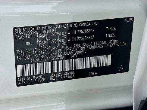 Certified 2025 Toyota RAV4 XLE w/ Convenience Package image 32