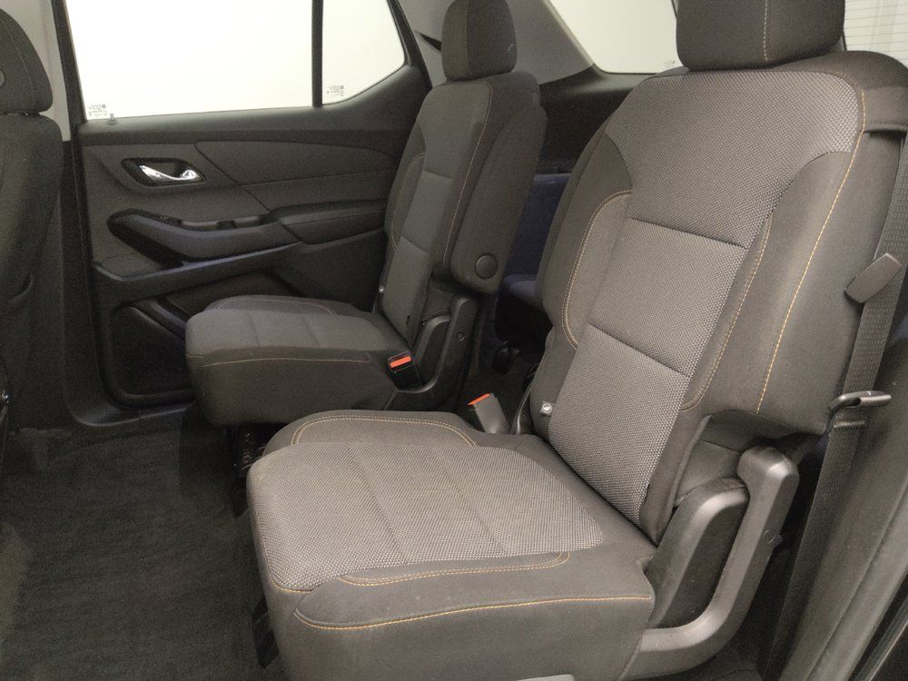 Used 2019 Chevrolet Traverse LT w/ LPO, Floor Liner Package AWD/4WD image 18
