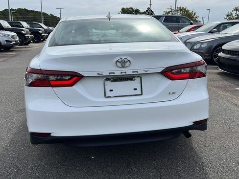 Used 2024 Toyota Camry LE image 42