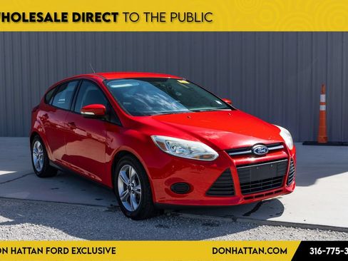 Used 2013 Ford Focus SE FWD image 26