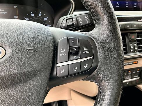 Used 2020 Ford Escape SEL FWD image 19