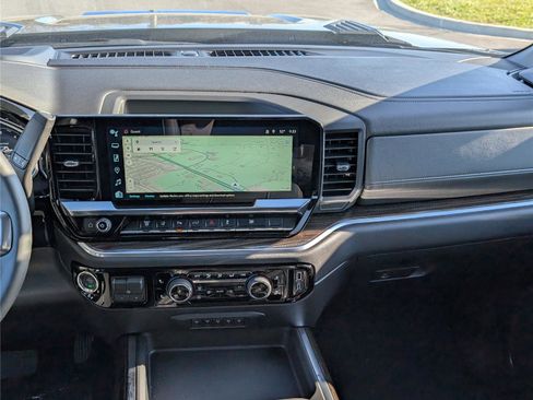 New 2026 Chevrolet Silverado 3500 LT image 14