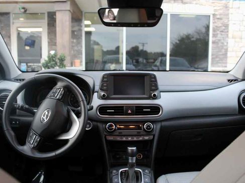 Used 2021 Hyundai Kona Limited w/ Cargo Package image 24