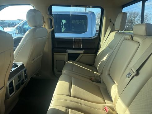 Used 2020 Ford F150 Lariat w/ Equipment Group 502A Luxury image 15