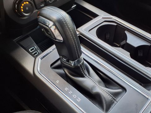 Used 2018 Ford F150 XLT w/ Equipment Group 302A Luxury image 13