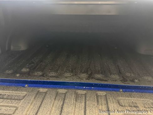 Used 2017 Ford F150 Raptor w/ Equipment Group 802A Luxury image 24