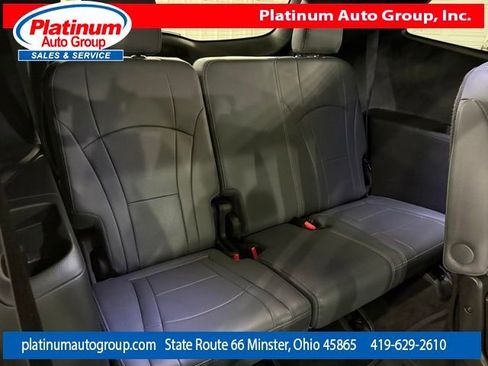 Used 2023 Buick Enclave Essence w/ Sport Touring Edition FWD image 34