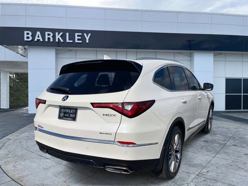 Used 2023 Acura MDX SH-AWD w/ Advance Package image 7