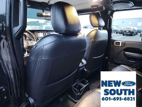 Used 2020 Jeep Gladiator Sport w/ Quick Order Package 24S image 22