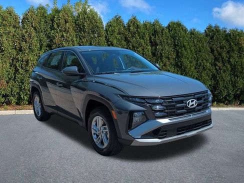 Certified 2026 Hyundai Tucson SE AWD/4WD image 3