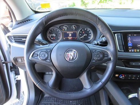 Used 2021 Buick Enclave Preferred image 16