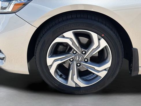 Certified 2020 Honda Accord EX-L image 3