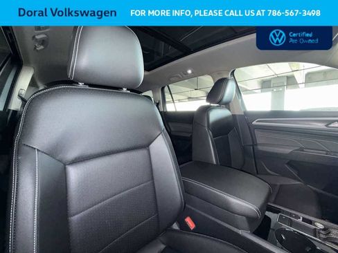 Certified 2023 Volkswagen Atlas SE w/ Panoramic Sunroof Package FWD image 27
