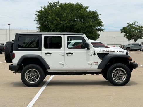 Used 2019 Jeep Wrangler Unlimited Sport S image 3