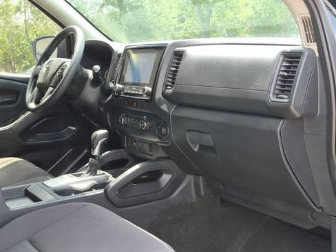 Used 2022 Nissan Frontier S w/ Technology Package RWD image 21