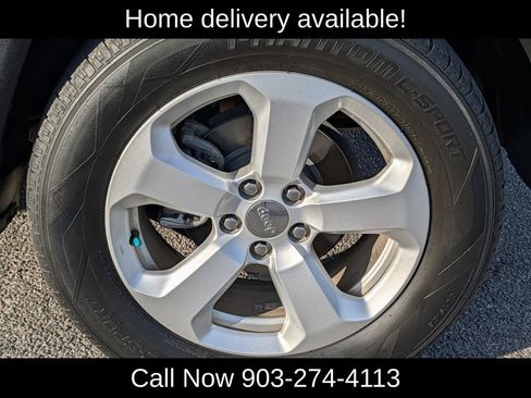 Used 2020 Jeep Compass Latitude AWD/4WD image 11