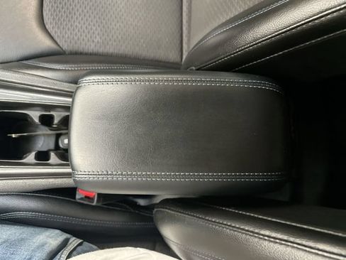 Used 2022 Jeep Compass Latitude FWD image 22