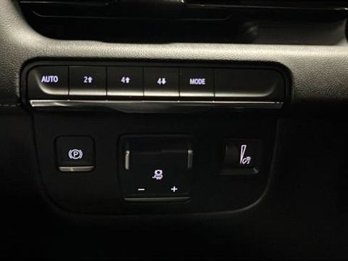 Used 2021 Cadillac Escalade Sport image 30