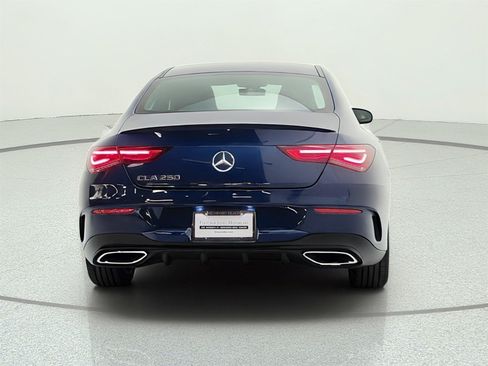 Used 2023 Mercedes-Benz CLA 250 image 6