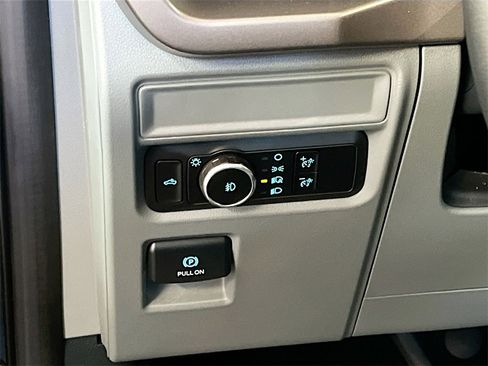 Used 2024 Ford F150 XLT w/ Mobile Office Package image 10