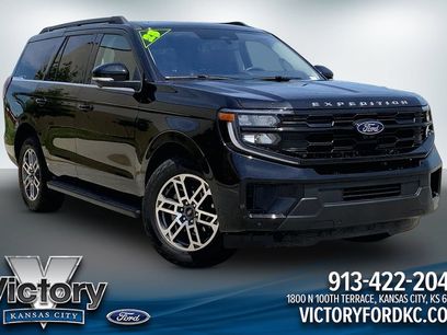Used 2025 Ford Expedition Active
