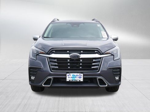 Used 2023 Subaru Ascent Touring AWD/4WD image 2