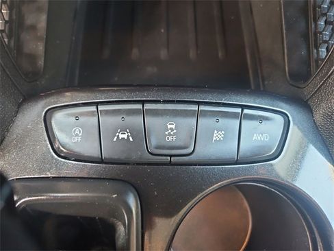 Used 2023 Chevrolet TrailBlazer LT w/ Convenience Package image 33