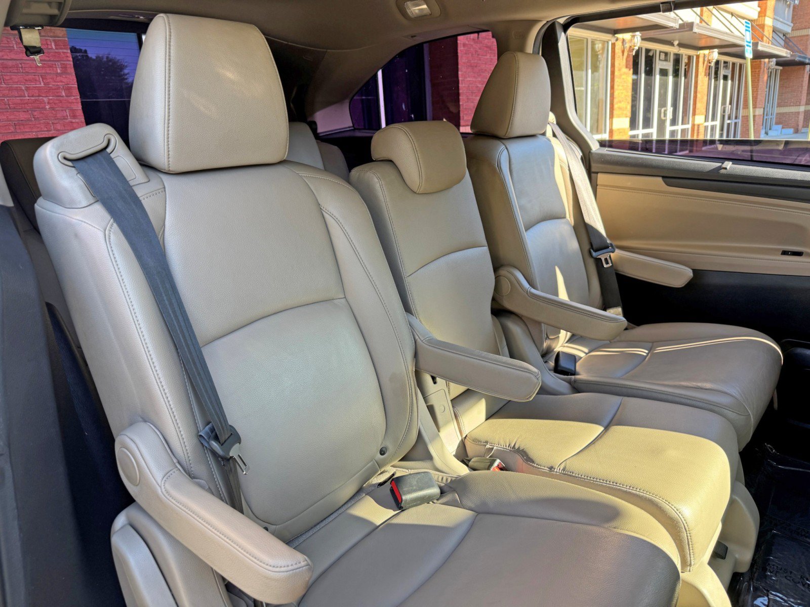 Used 2018 Honda Odyssey EX-L image 34