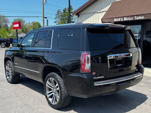 Used 2018 GMC Yukon Denali w/ Denali Ultimate Package AWD/4WD image 4
