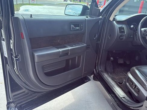 Used 2018 Ford Flex Limited w/ Equipment Group 303A image 6