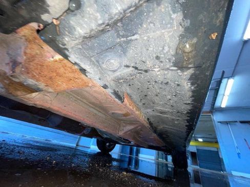 Used 2009 Pontiac Vibe w/ Preferred Package image 12