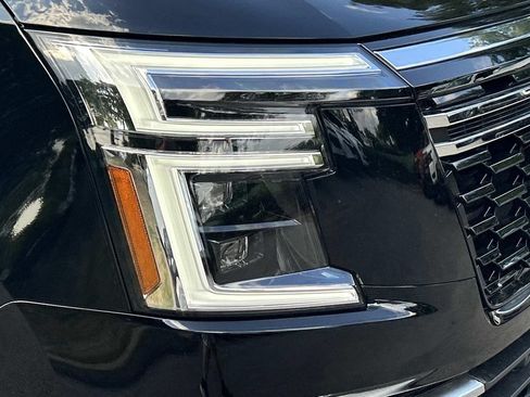 New 2026 Nissan Armada Platinum AWD/4WD image 10