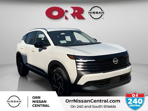 New 2026 Nissan Kicks SV image 3