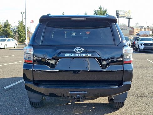 Certified 2023 Toyota 4Runner SR5 Premium image 5