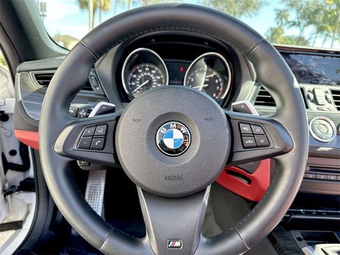 Used 2016 BMW Z4 sDrive28i image 48