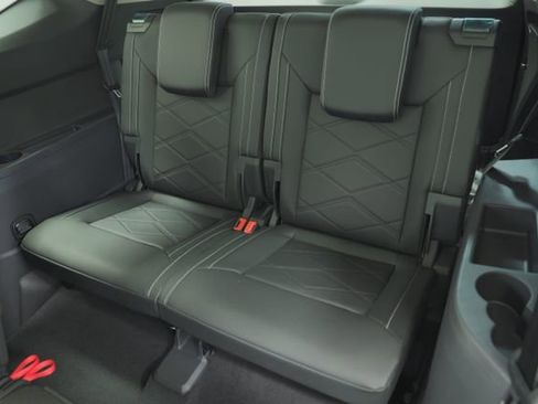 New 2026 Volkswagen Atlas SE FWD image 36