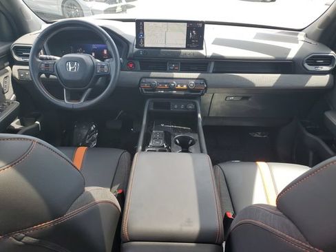Certified 2026 Honda Passport TrailSport image 10