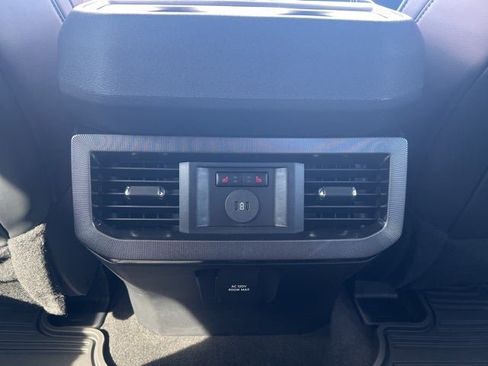 New 2026 Ford F250 Platinum image 20