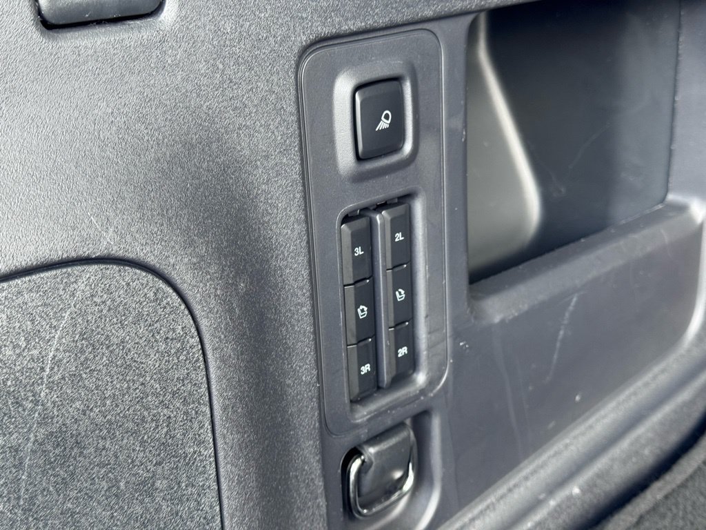 Used 2025 Ford Expedition Platinum AWD/4WD image 31