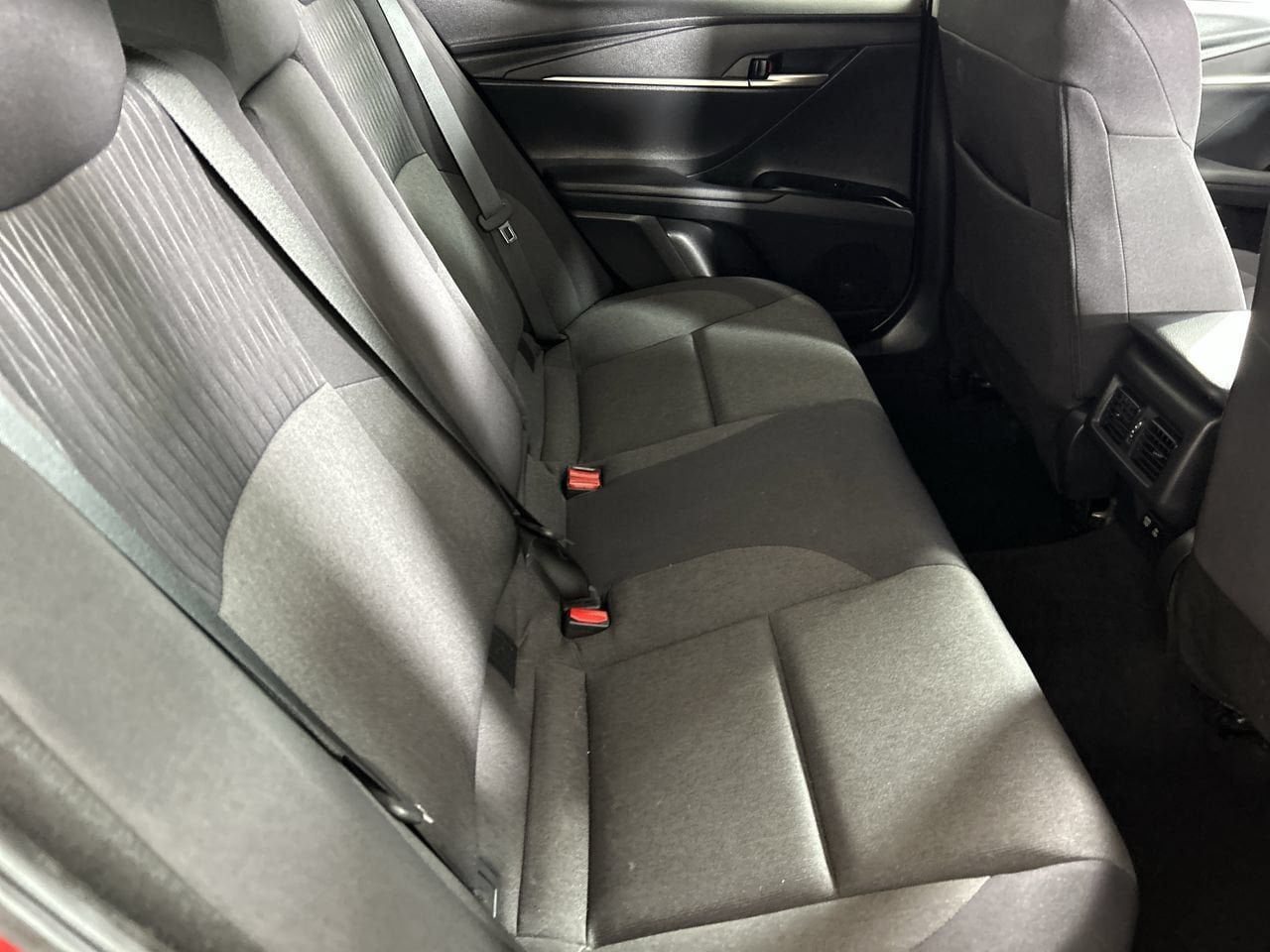 Used 2025 Toyota Camry LE w/ Convenience Package FWD image 25