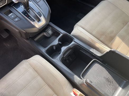 Used 2017 Honda CR-V EX image 9