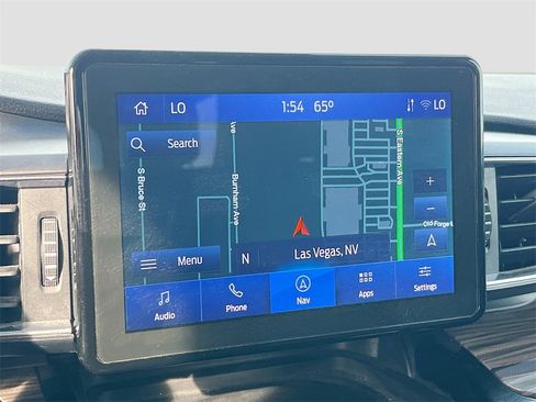 Used 2022 Ford Explorer Limited image 13