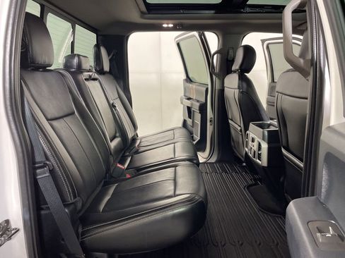 Used 2018 Ford F150 Lariat w/ Equipment Group 502A Luxury image 22