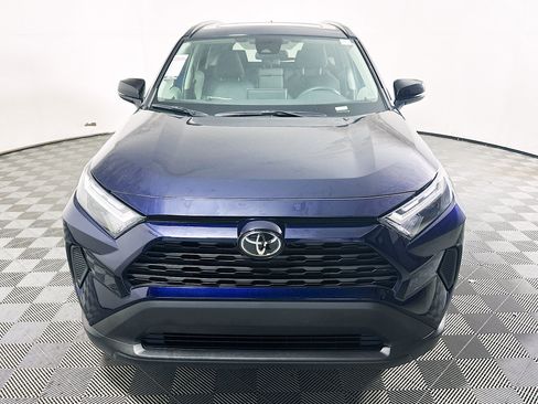 Used 2025 Toyota RAV4 XLE w/ Convenience Package FWD image 8