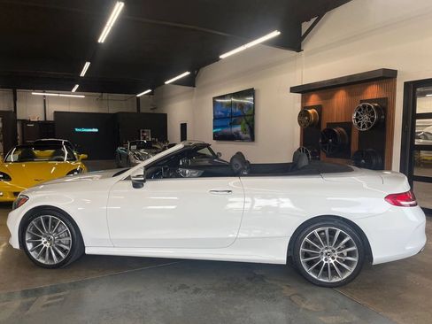 Used 2017 Mercedes-Benz C 300 4MATIC Cabriolet image 7